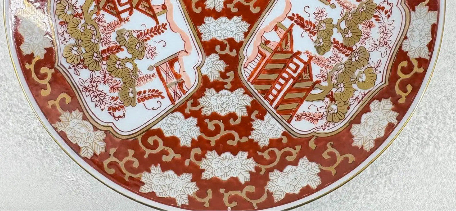 Stunning Vintage Japanese Imari "Rickshaw" Porcelain Charger Plates - Set of Three
