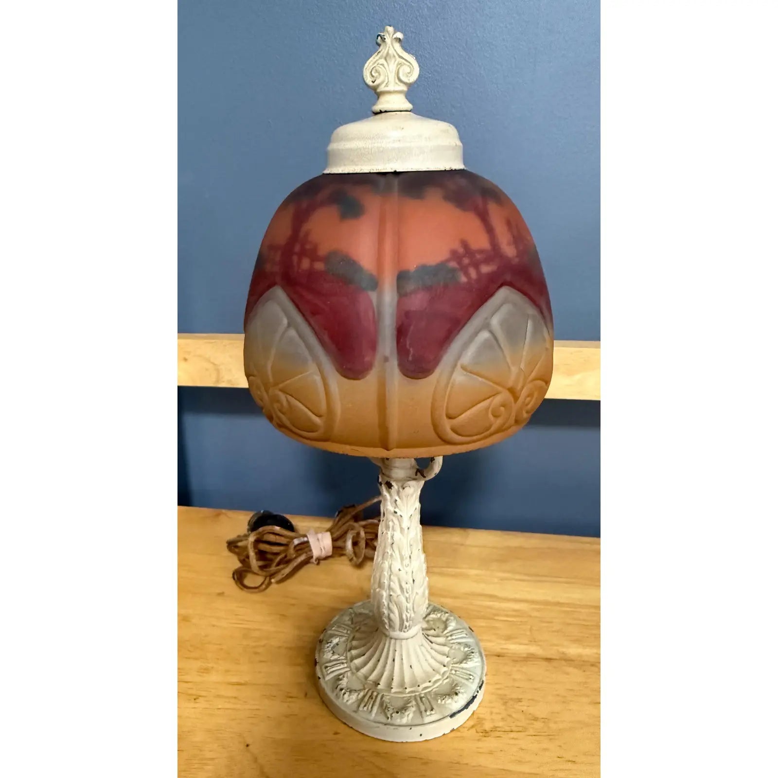 Antique 1920s Reverse Painted Puffed Glass Boudoir Lamp Jefferson Style Scenic Sunset