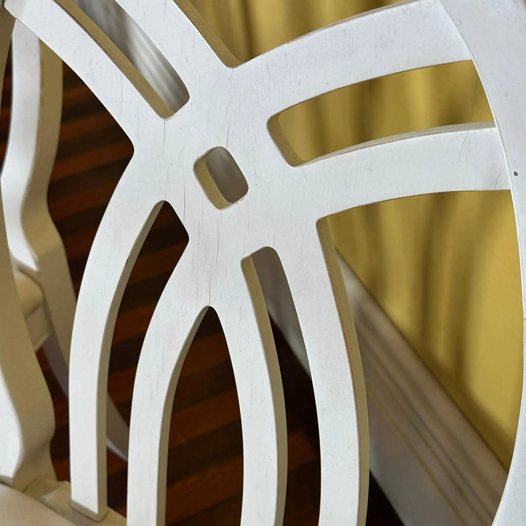 Universal Furniture White Dining Chairs Arched Open Work Geometric Rounded Back Set of Six