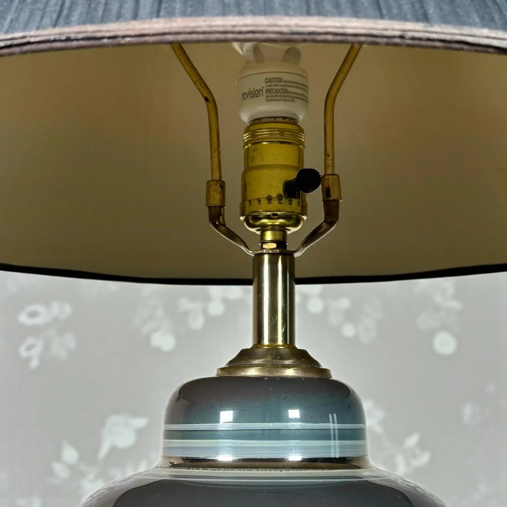Vintage Hollywood Regency Ombre Ceramic Ginger Jar Table Lamp With Navy Pleated Shade