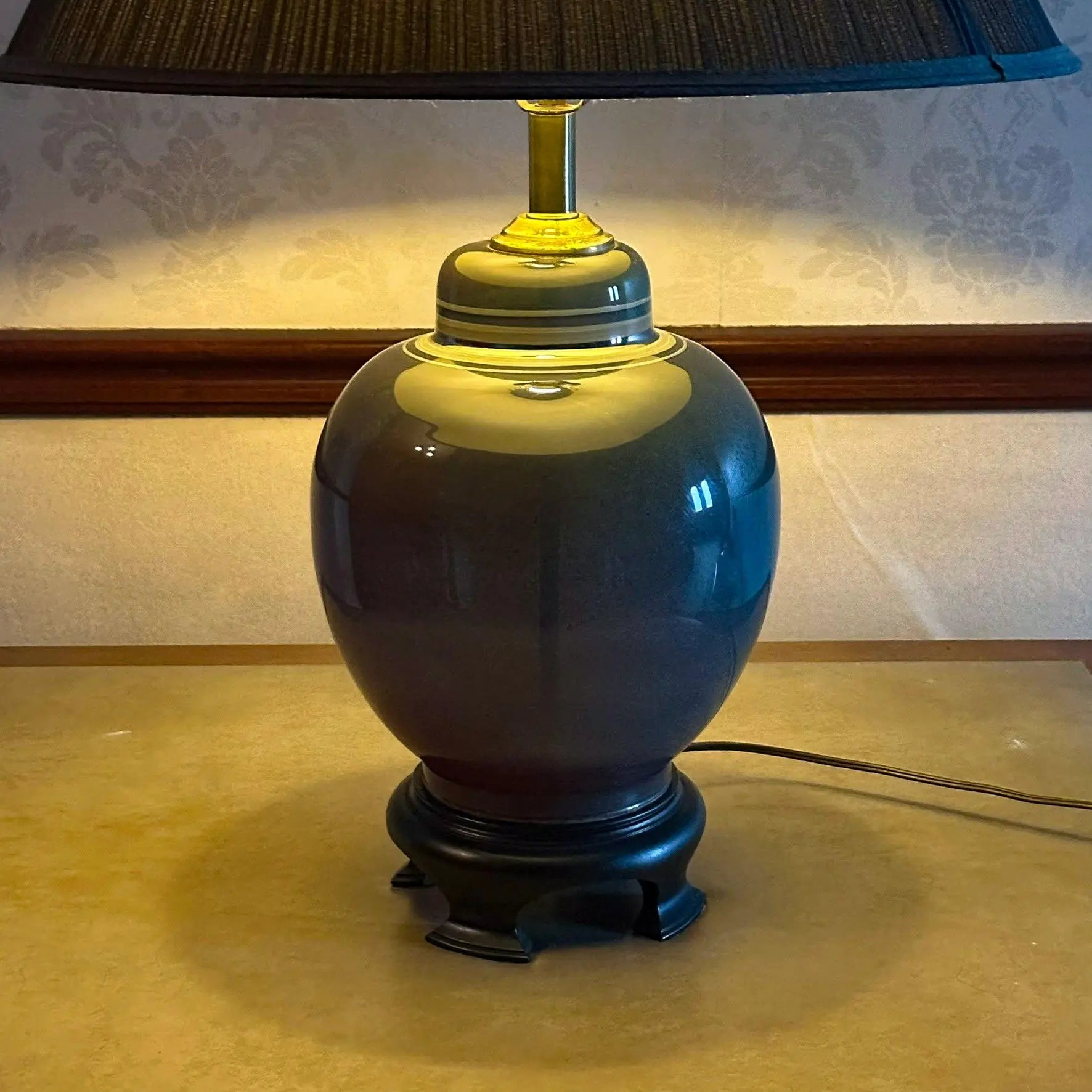Vintage Hollywood Regency Ombre Ceramic Ginger Jar Table Lamp With Navy Pleated Shade