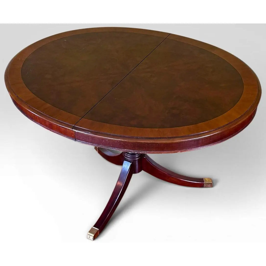 Vintage Drexel Chippendale Mahogany Pedestal Dining Table With Burlwood Veneer Top