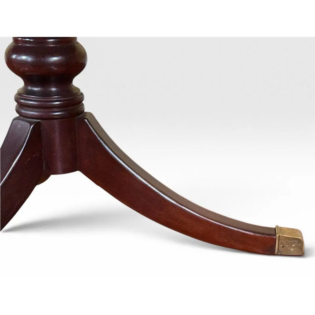Vintage Drexel Chippendale Mahogany Pedestal Dining Table With Burlwood Veneer Top
