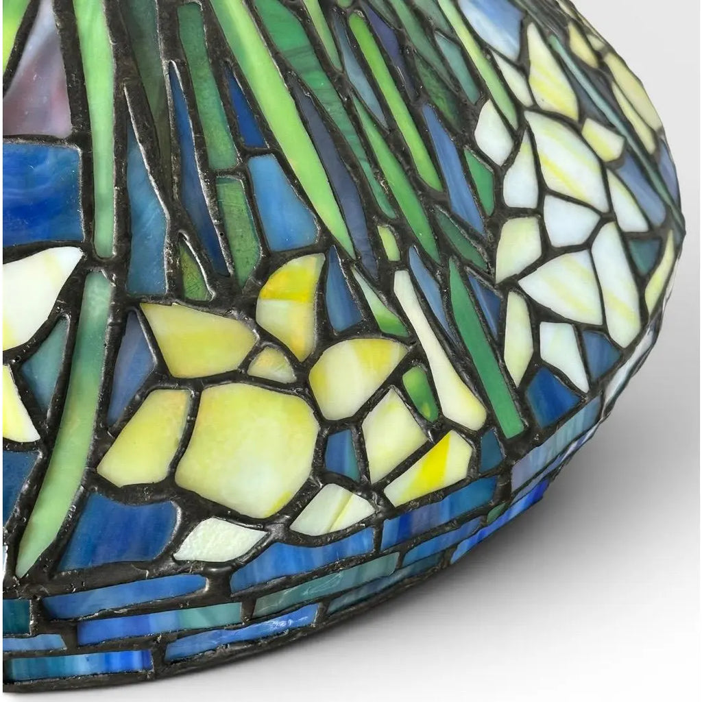Vintage Tiffany Style Leaded Stained Glass Daffodil Table Lamp With Bronzed Fluted Base