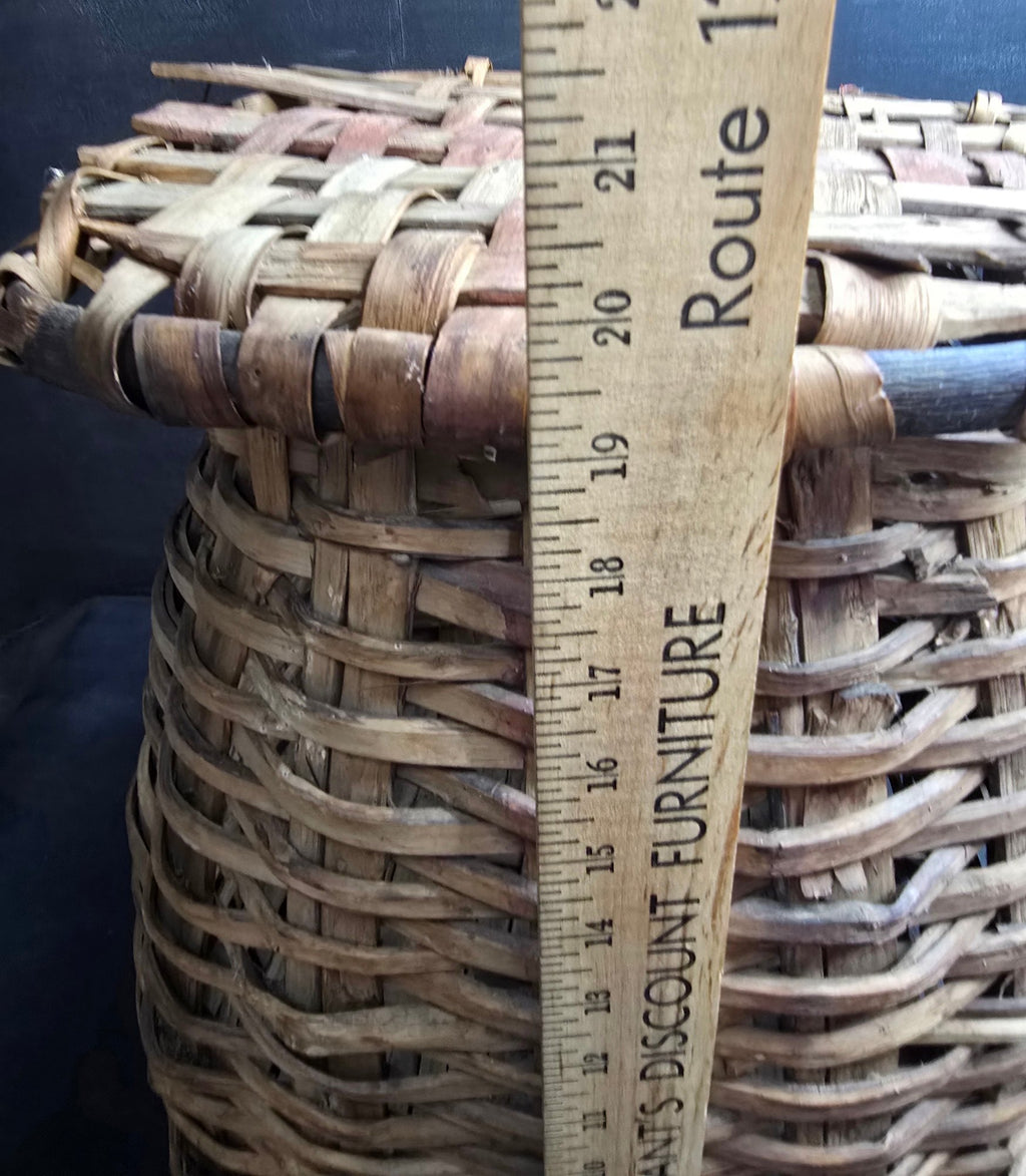Antique Northeast Woodlands Style Lidded Pack Basket Heavy Splint Black Ash Gathering Vessel