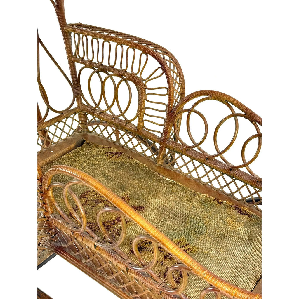 Museum-Quality 19th Century Victorian Wicker Baby Carriage with Original Lace Parasol - Heywood-Wakefield Style