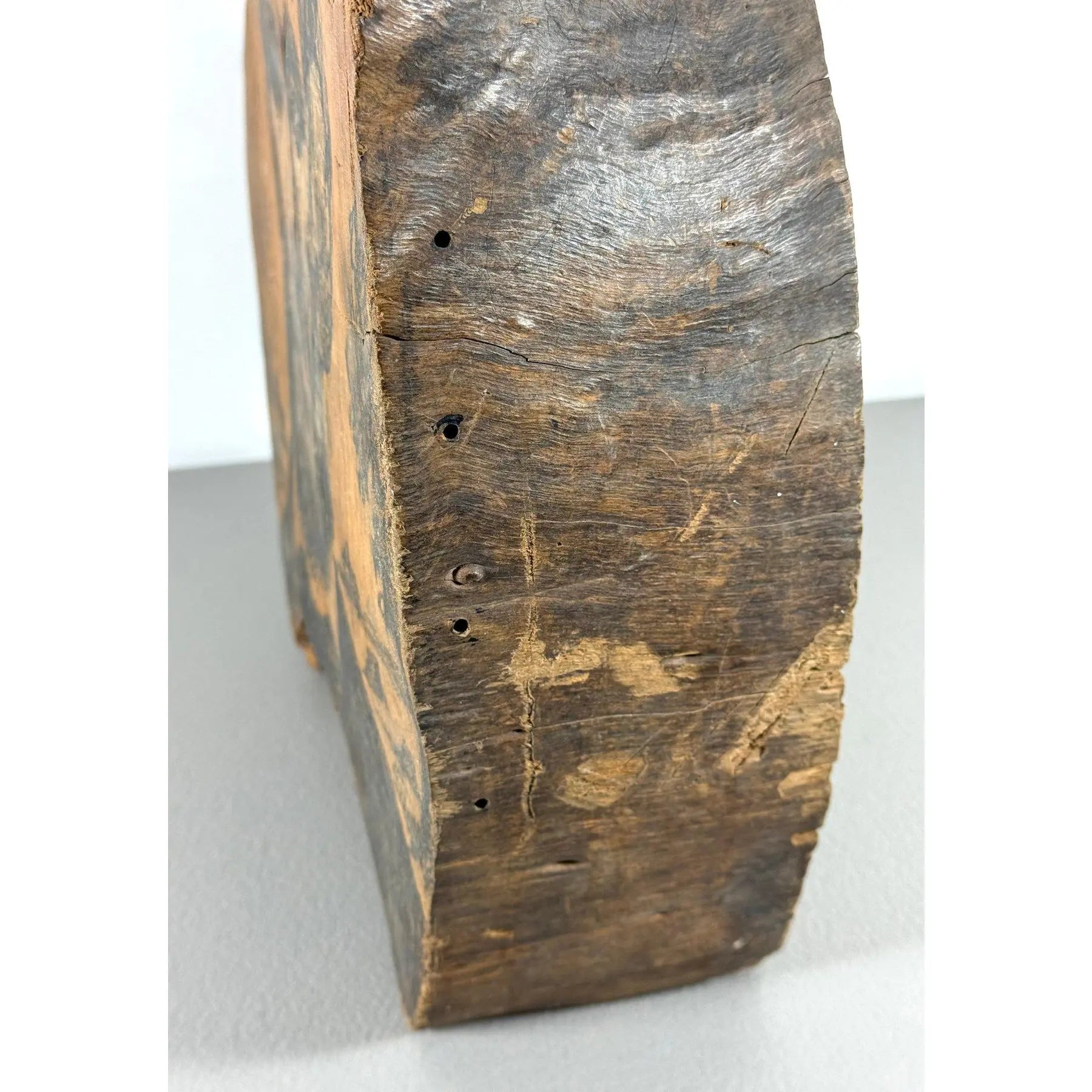Rare 19th-Century Folk Art Abraham Lincoln Portrait on Old-Growth Wood Slab with Klondike Gold Rush Ephemera