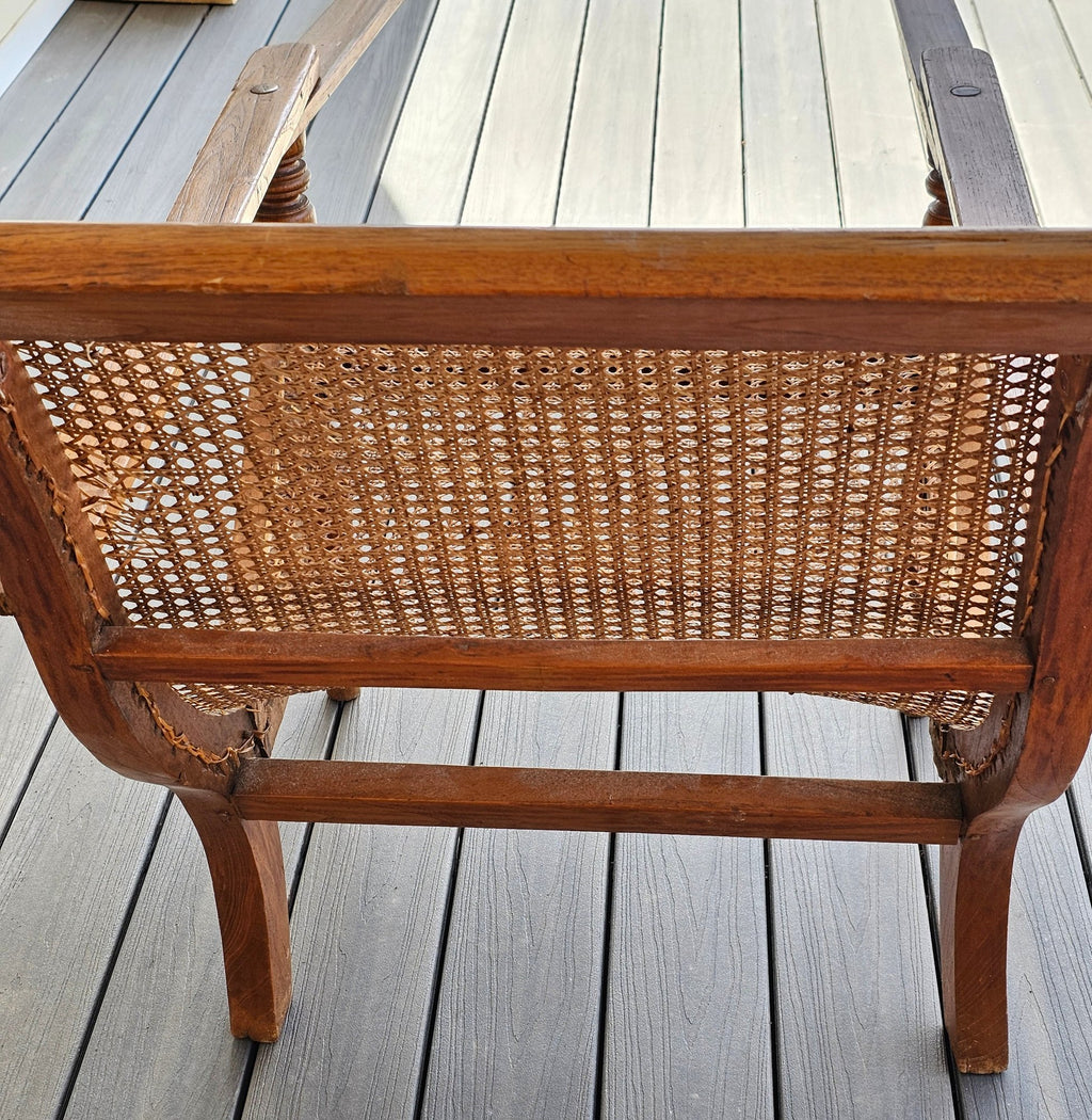Antique 19th Century Oak Plantation Chair With Original Folding Leg Rests