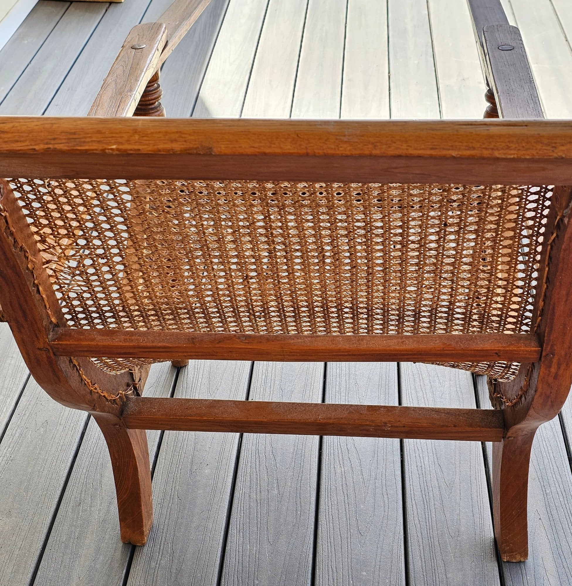 Antique 19th Century Oak Plantation Chair With Original Folding Leg Rests