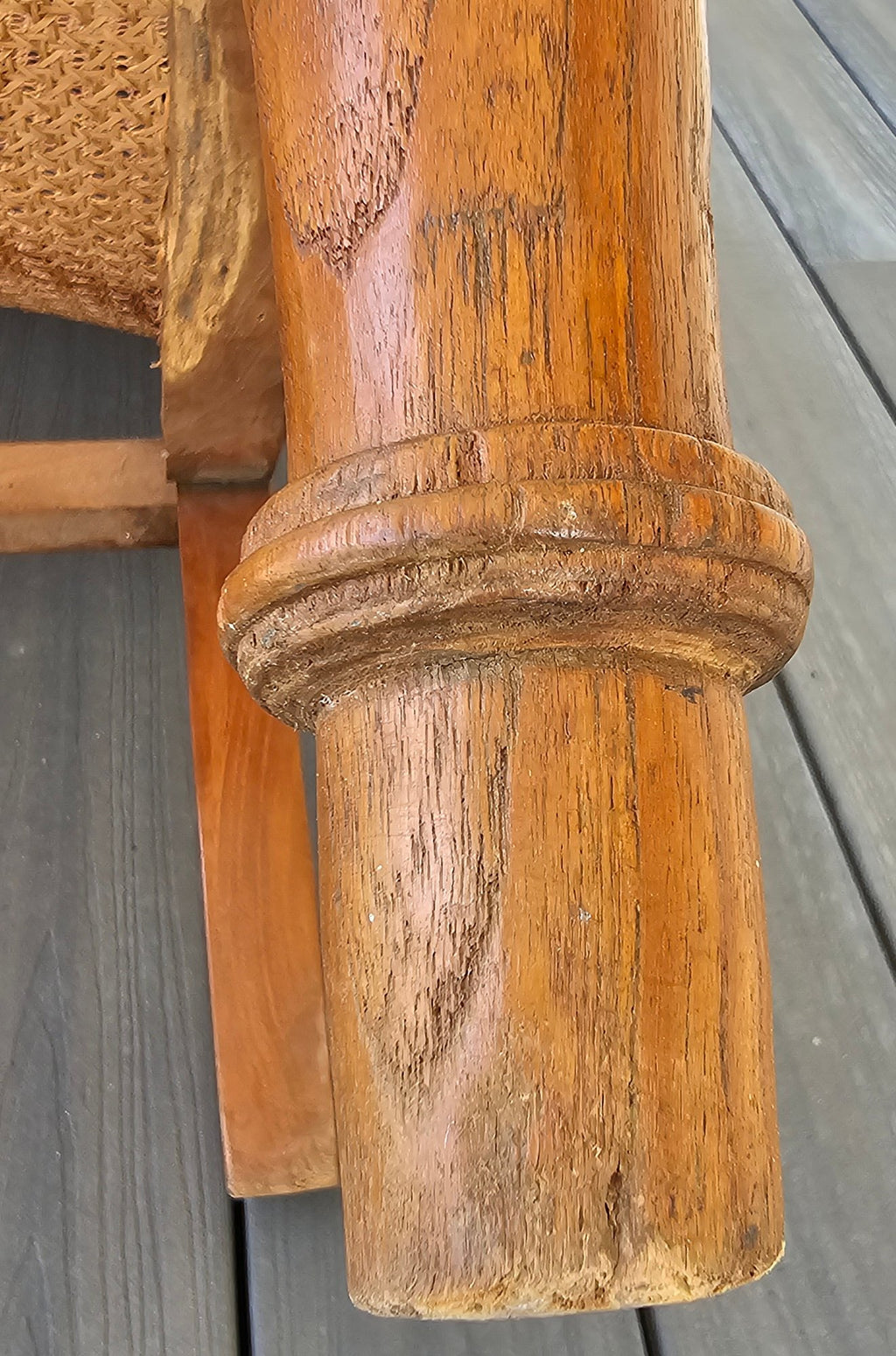Antique 19th Century Oak Plantation Chair With Original Folding Leg Rests