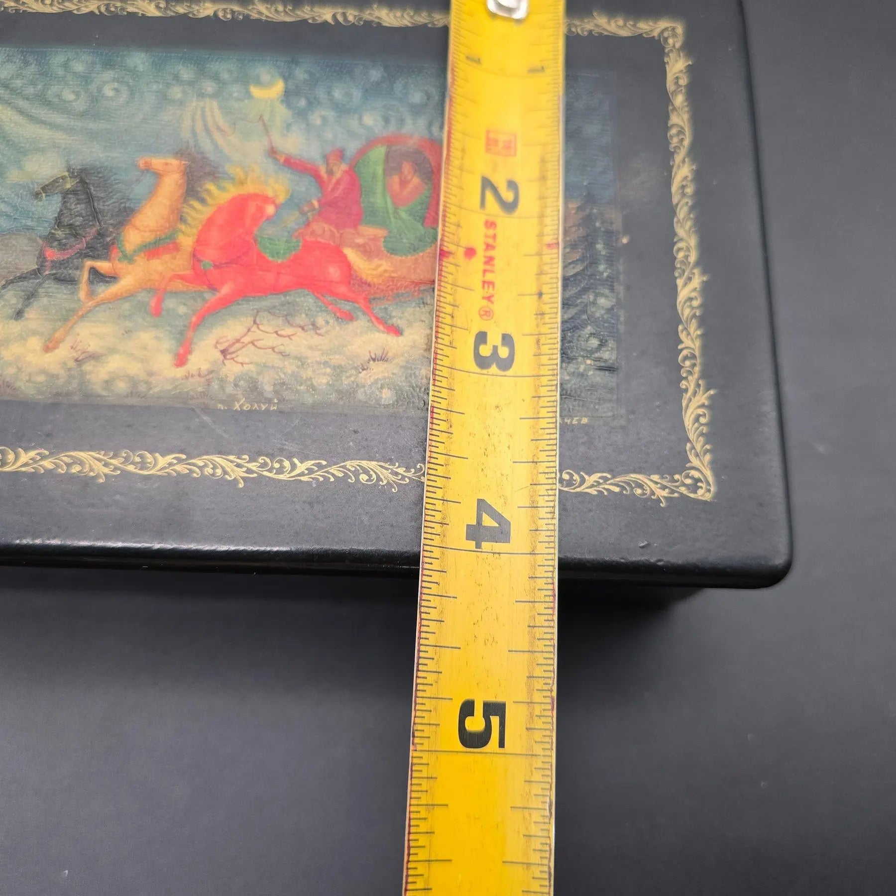 Vintage Hand-Painted Kholuy Lacquer Box – "Troika" Scene by Artist Lovkachev