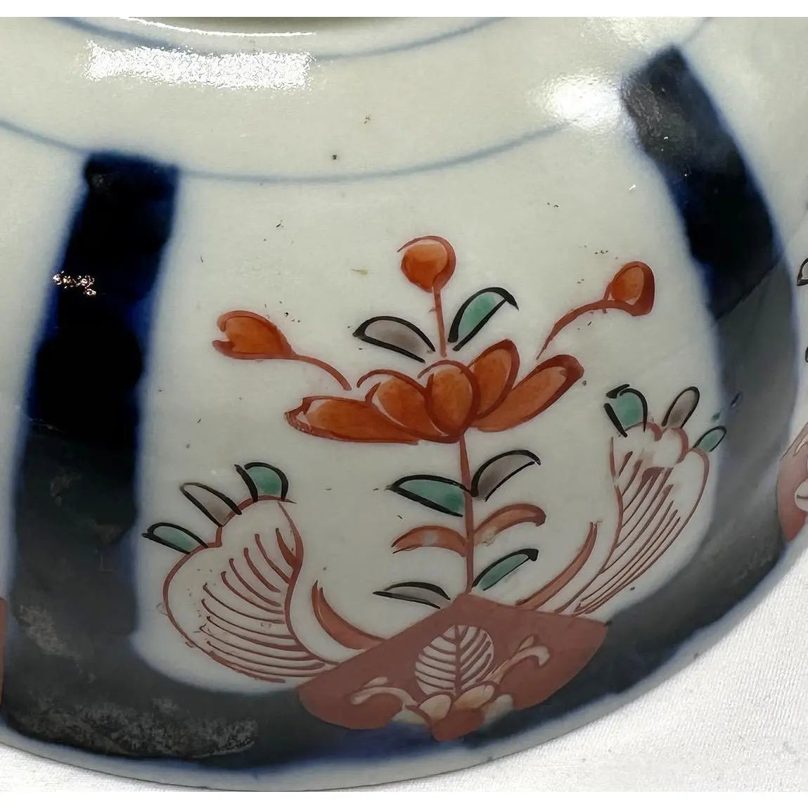 Antique 19th Century Japanese Imari Scalloped Bowl Meiji Kinrande Porcelain - 8.5”