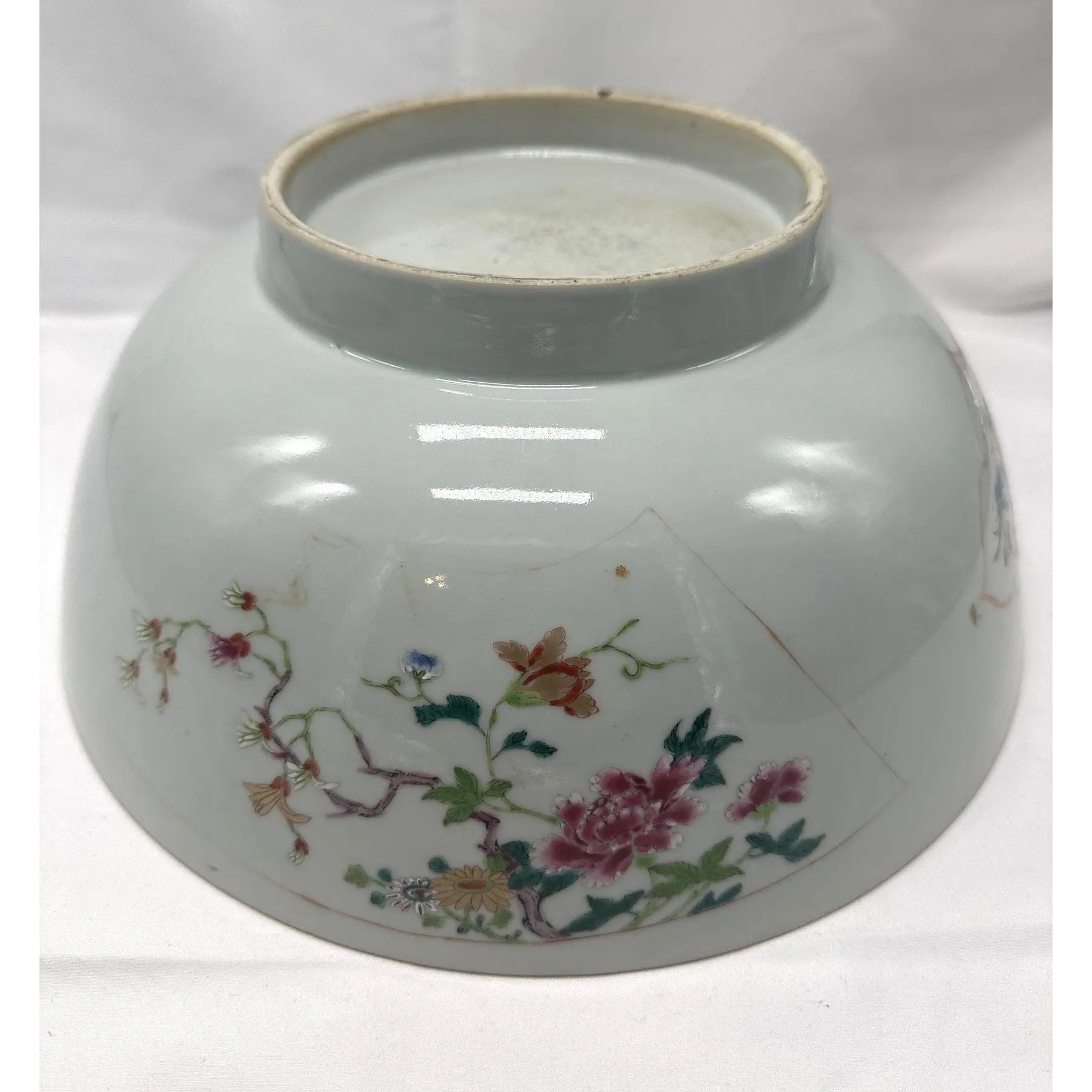 18th C. Qianlong Chinese Export Famille Rose Gilt 12 Inch Punch Bowl, Antique Qing Dynasty Chinoiserie Porcelain Centerpiece, Mandarin Palette