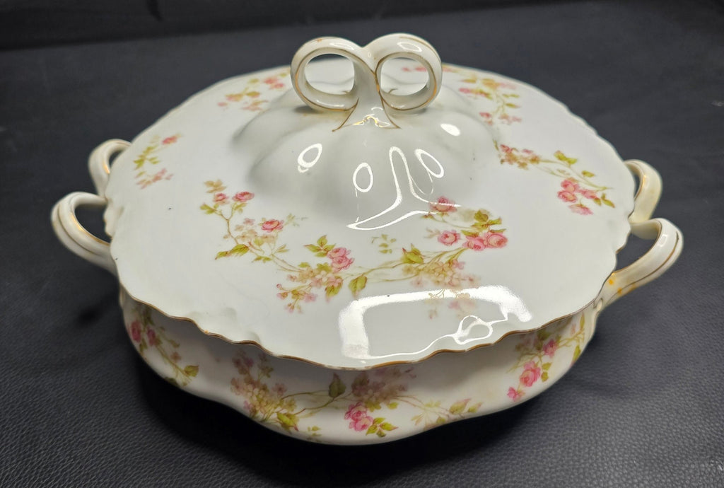 Set Of 3 Antique Heinrich and Co. Selb, Bavaria Ranson Porcelain Covered Tureens