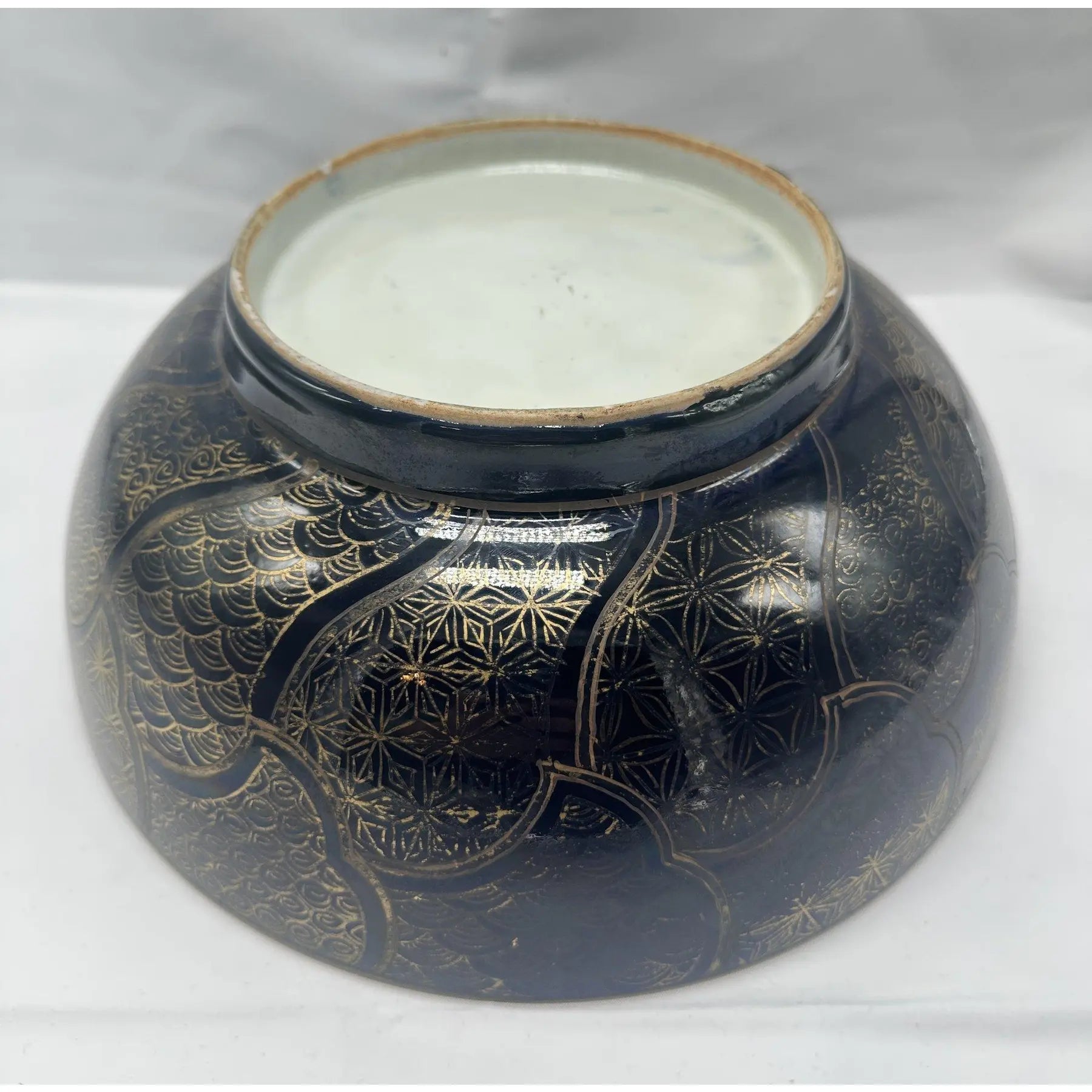 18th C. Qianlong Chinese Export Powder Blue Gilt Famille Rose 11 Inch Punch Bowl, Antique Qing Dynasty Chinoiserie Porcelain, Mandarin Palette