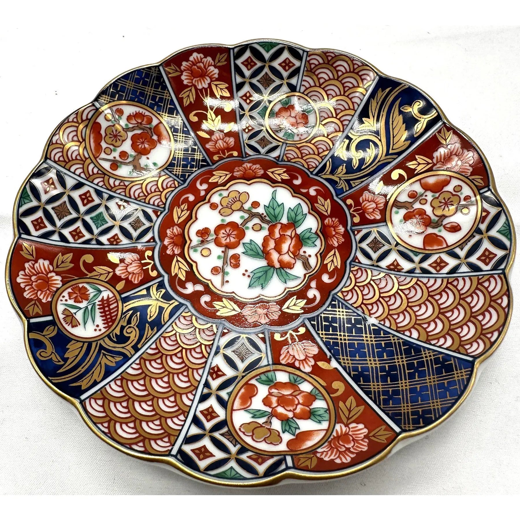 Vintage Arashiyama Jin Japanese Imari Porcelain Plates - Pair