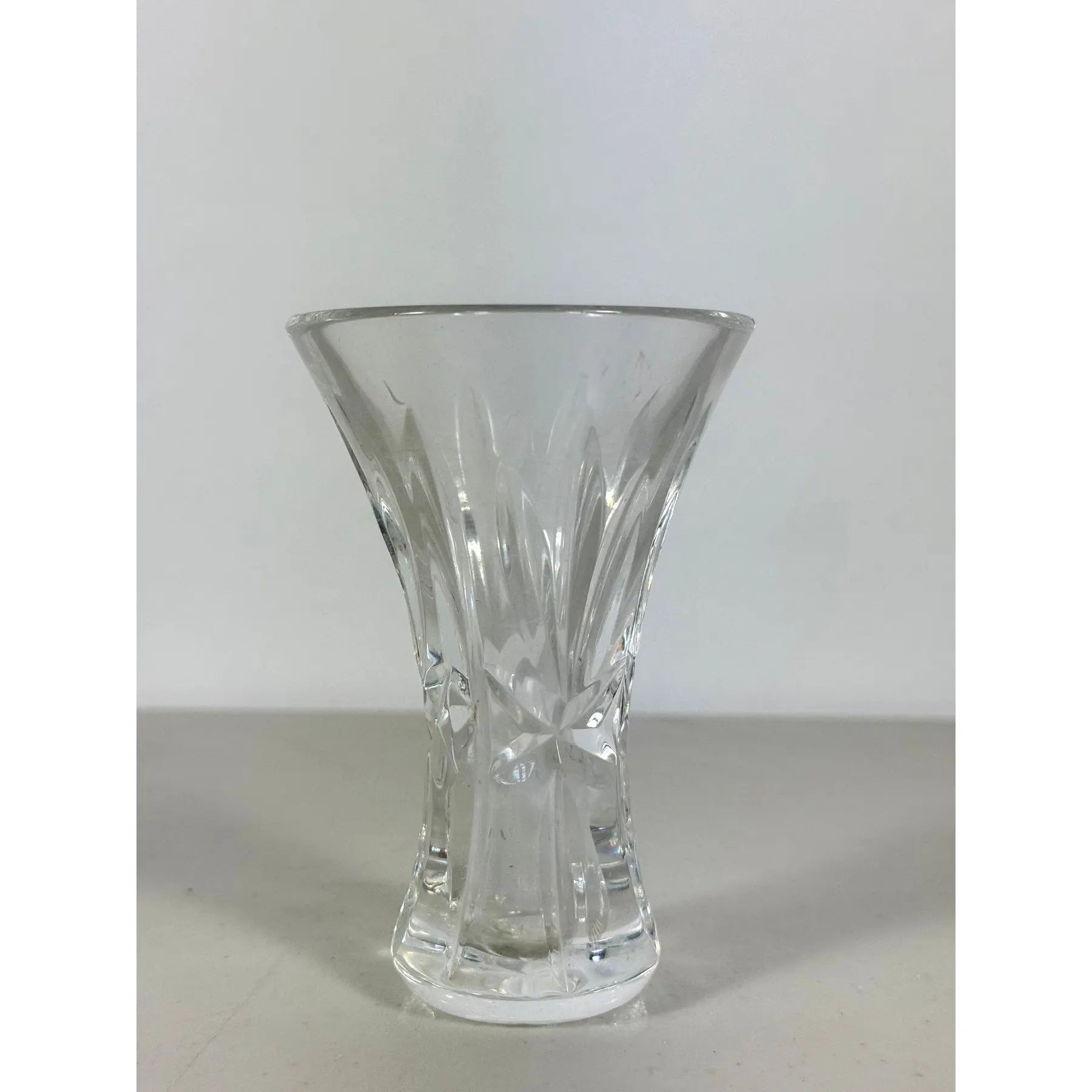 Late 20th Century Hollywood Regency Curated Waterford Crystal Collection - Master Cutter & Society Signatures - 3 Piece
