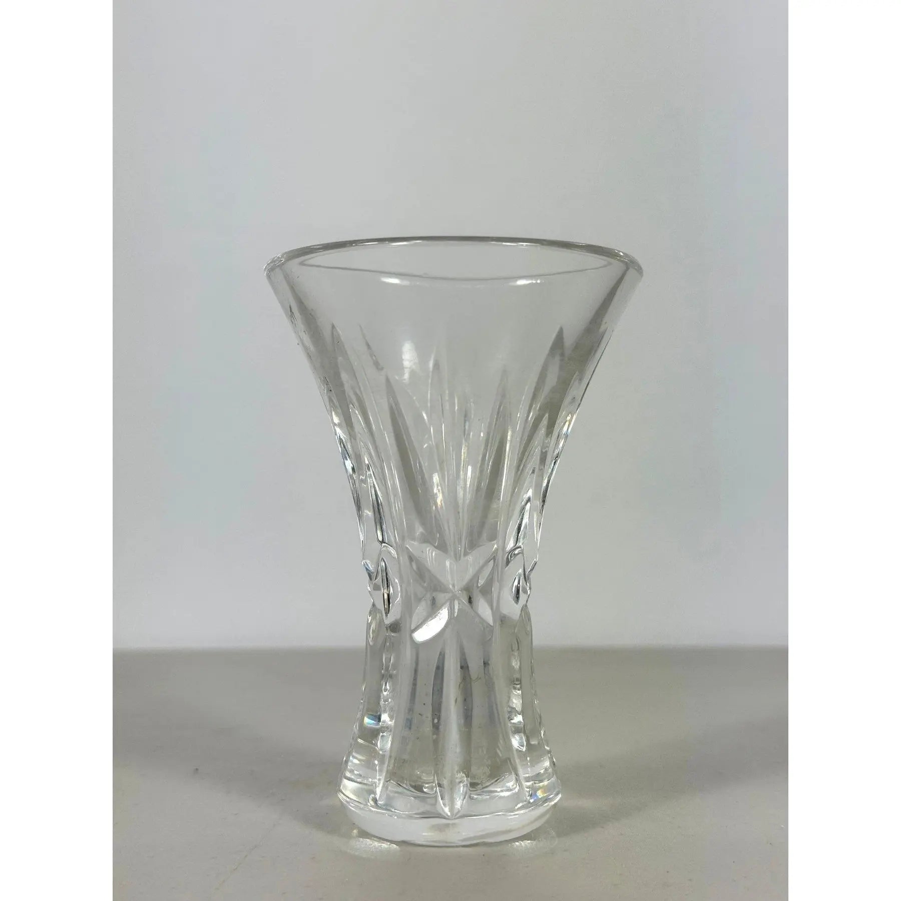 Late 20th Century Hollywood Regency Curated Waterford Crystal Collection - Master Cutter & Society Signatures - 3 Piece