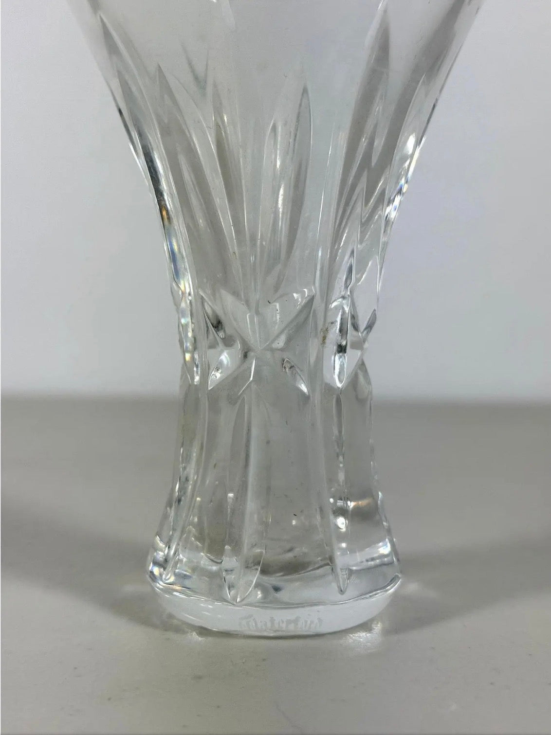 Late 20th Century Hollywood Regency Curated Waterford Crystal Collection - Master Cutter & Society Signatures - 3 Piece