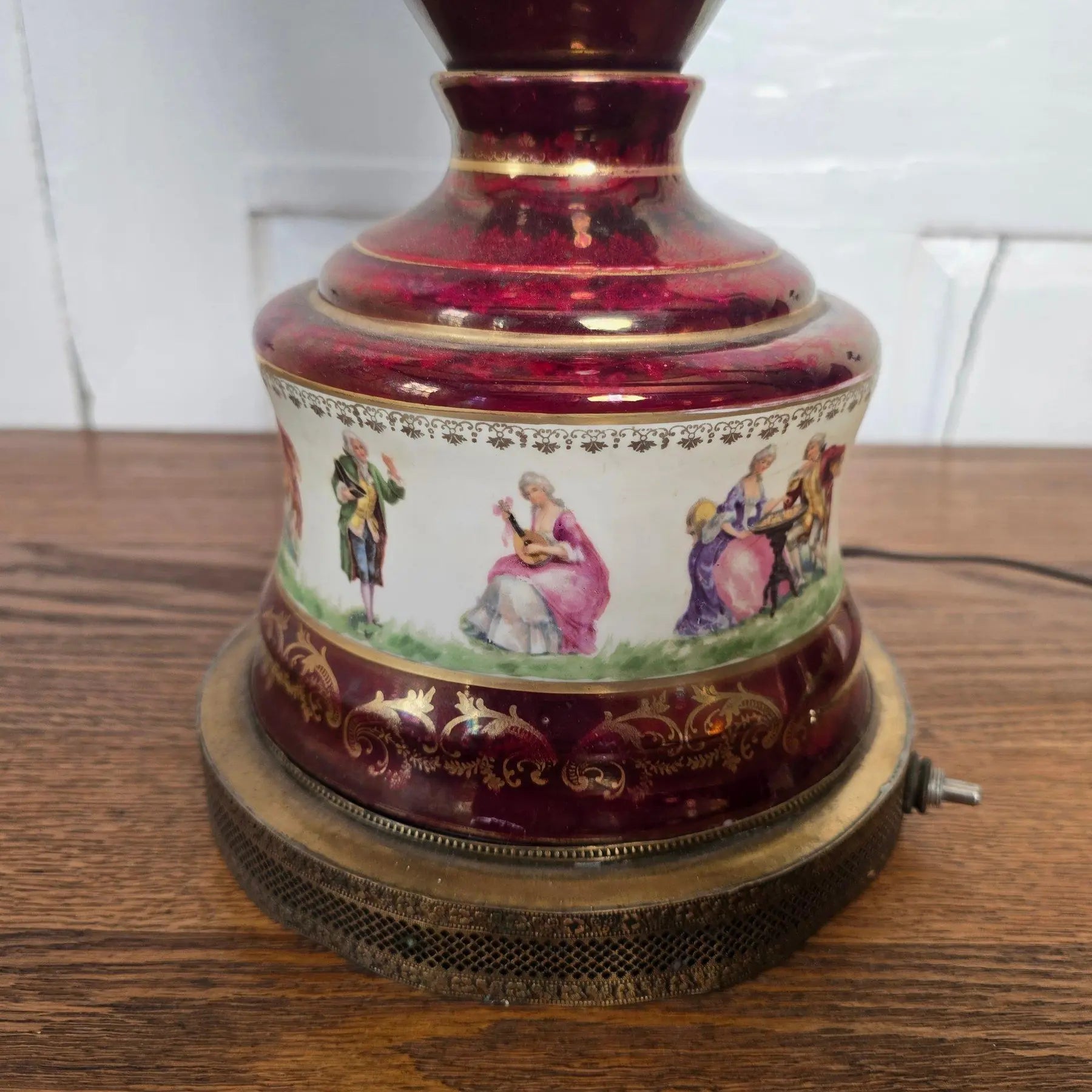 Vintage Fragonard-Style Porcelain Urn Lamp in Burgundy & Gold Gilt