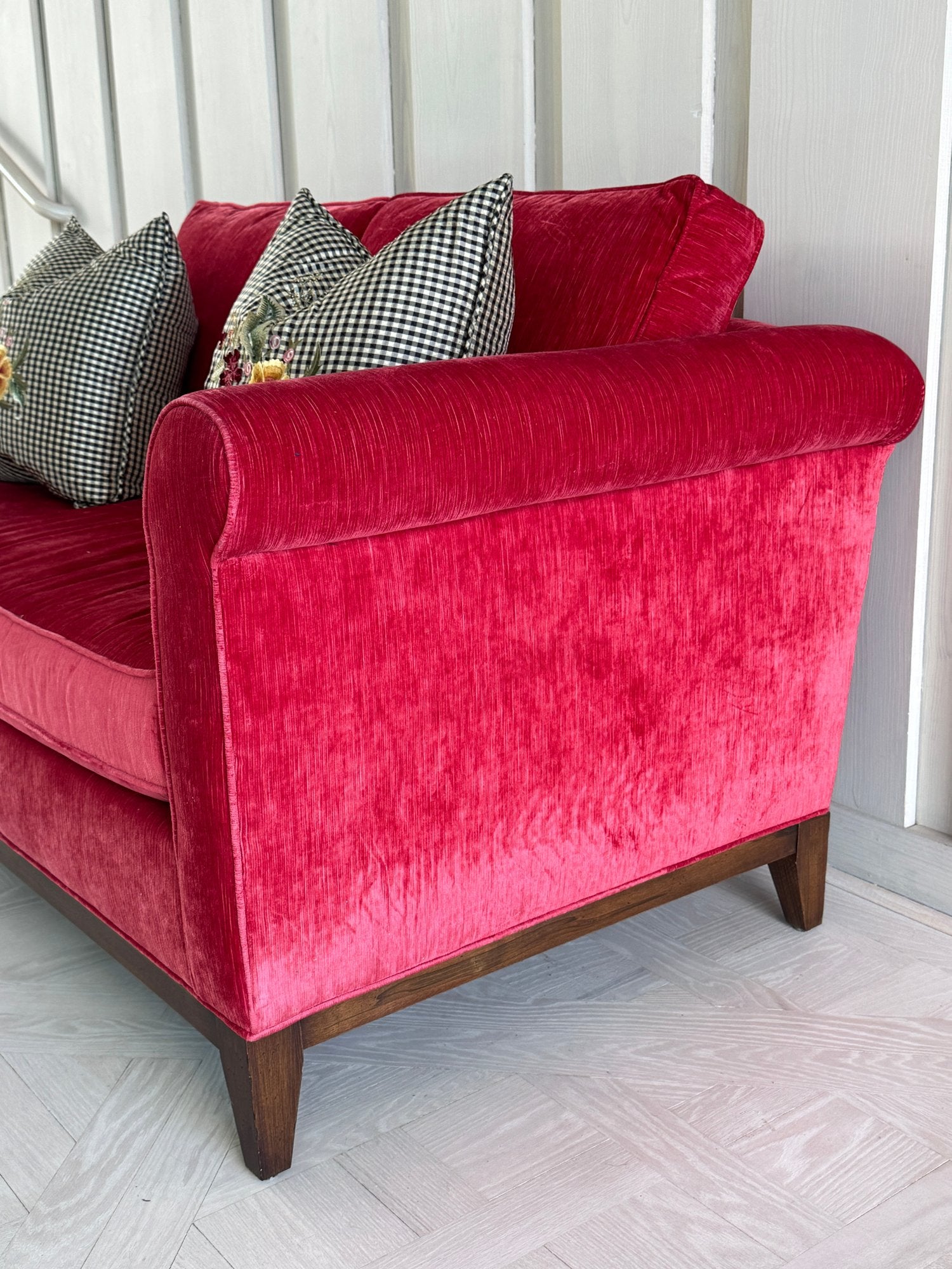 Kristin Drohan Collection Red Velvet Love Seat With Embroidered Down-Filled Throw Pillows