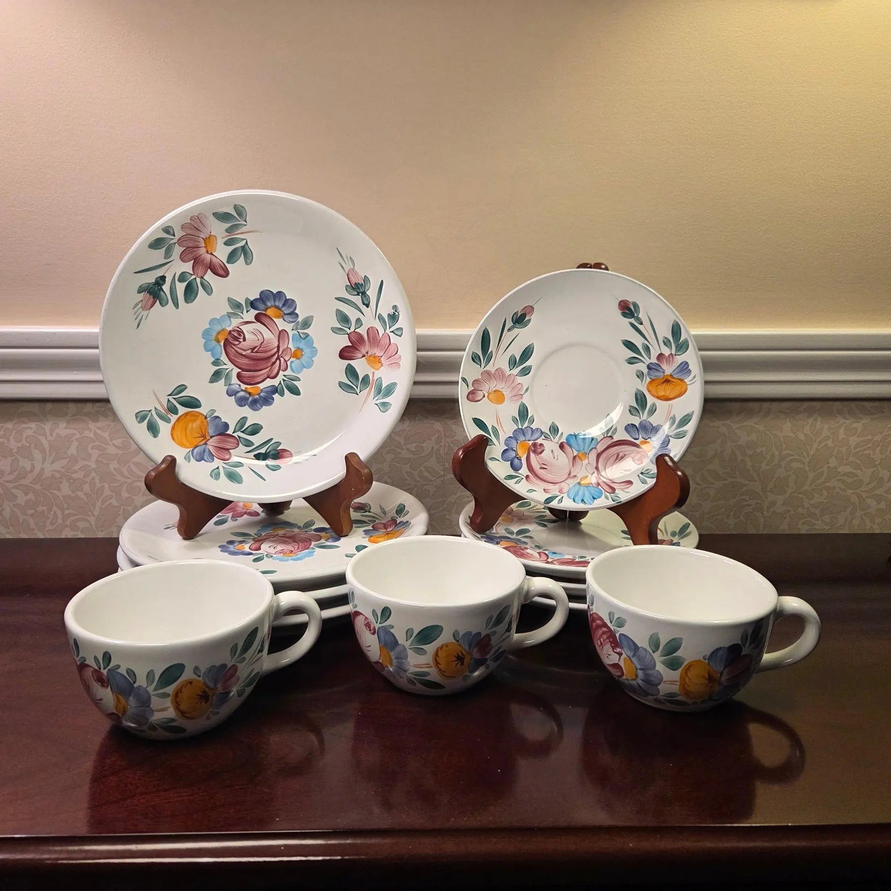 Vintage Varoslodi Majolica Hungary Hand-Painted Folk Art Set - 11 Piece
