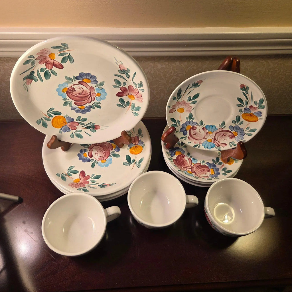 Vintage Varoslodi Majolica Hungary Hand-Painted Folk Art Set - 11 Piece