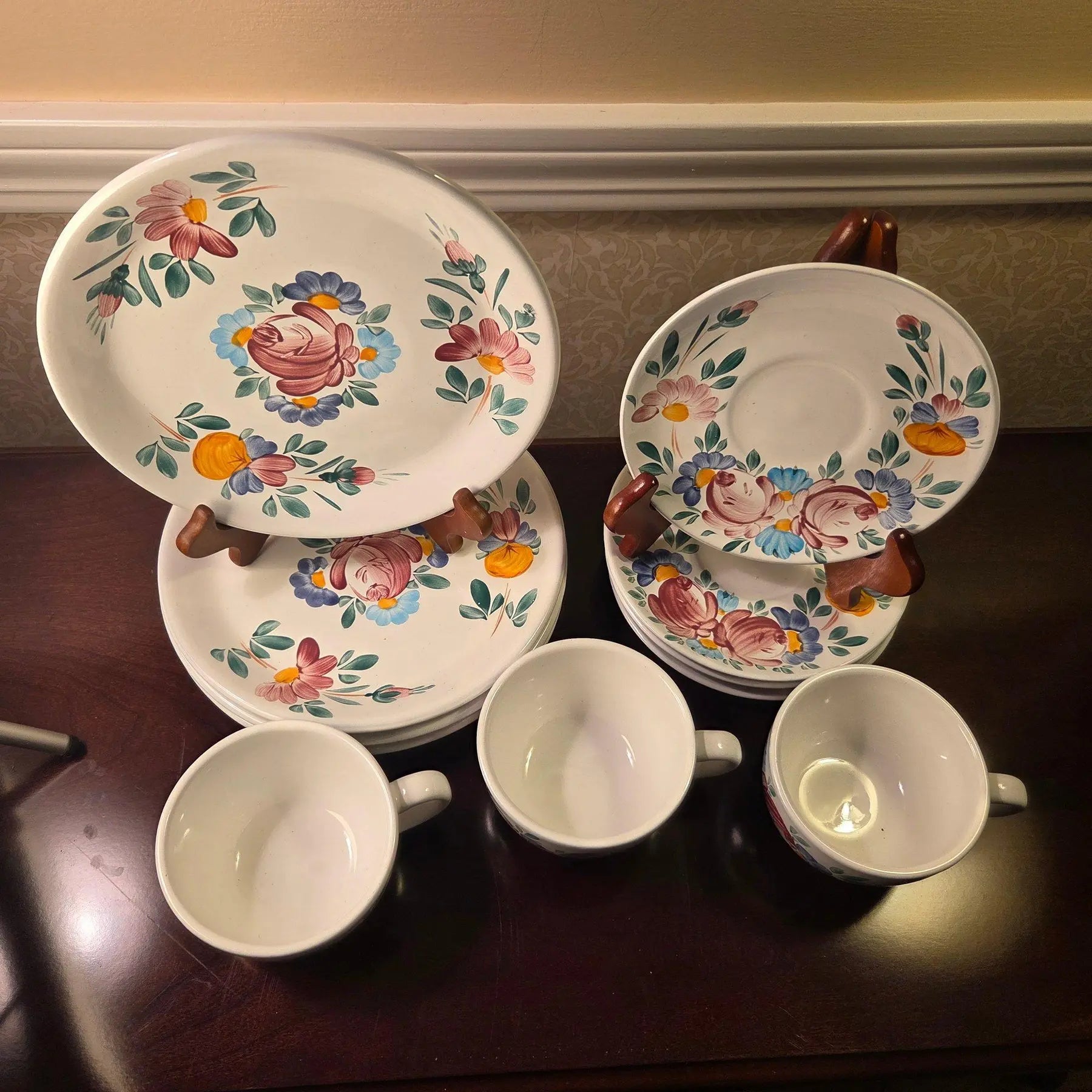 Vintage Varoslodi Majolica Hungary Hand-Painted Folk Art Set - 11 Piece