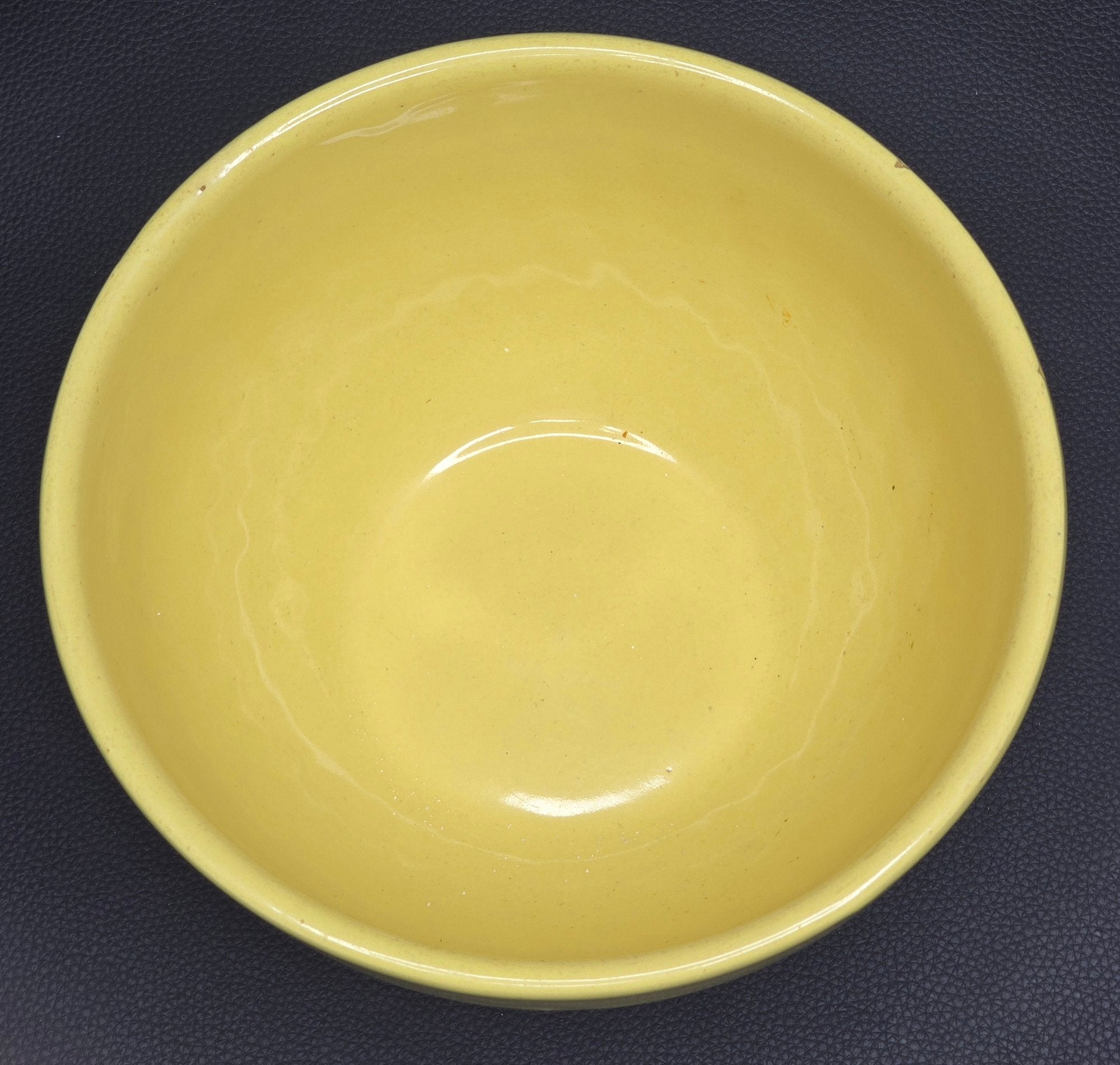 Vintage American Yellow Ware Mixing Bowl Swirl Pattern Oven Ware