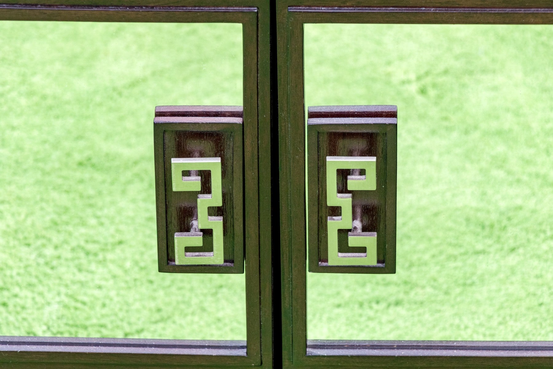 Vintage Post-Modern Chinese Mirrored Accent Cabinet With Fret Detail
