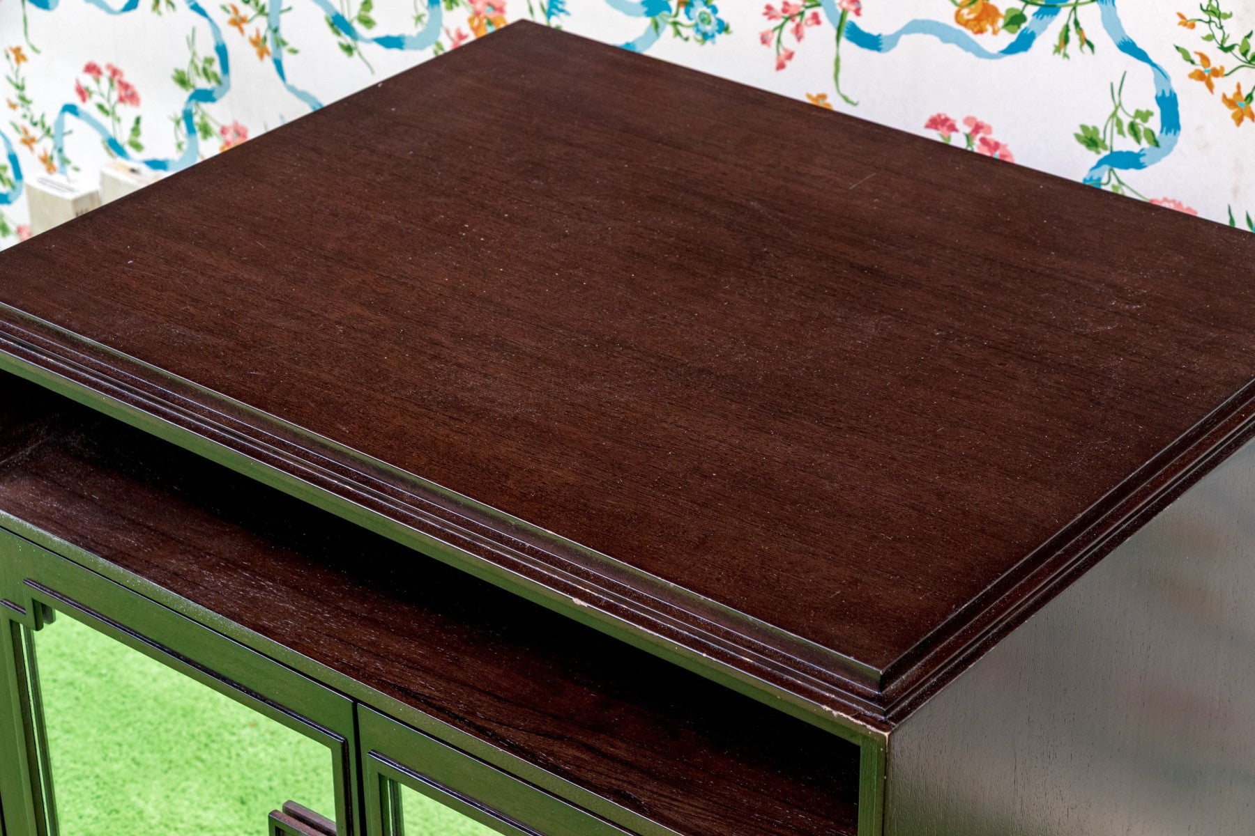 Vintage Post-Modern Chinese Mirrored Accent Cabinet With Fret Detail