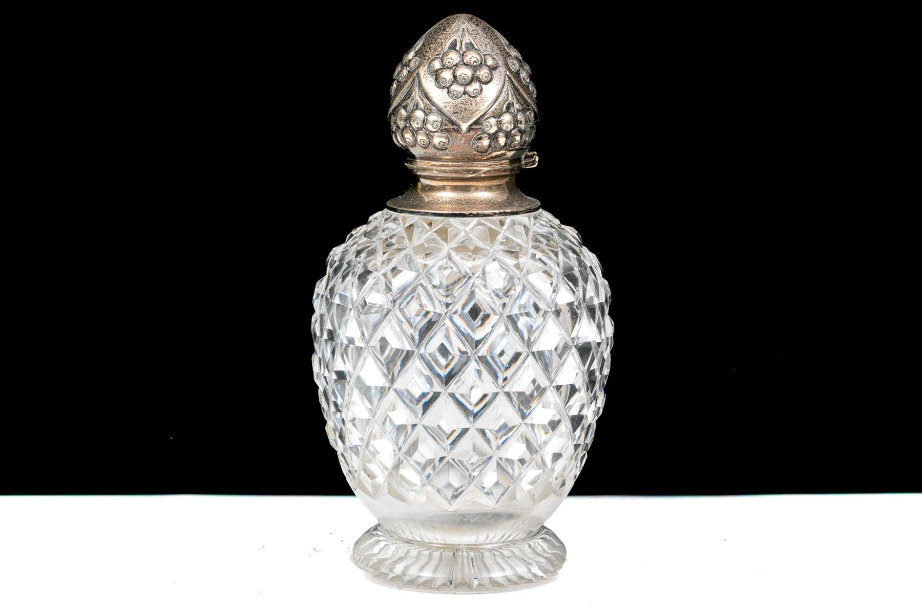 Victorian John Grinsell and Sons Sterling Silver Mounted Crystal Scent Bottle