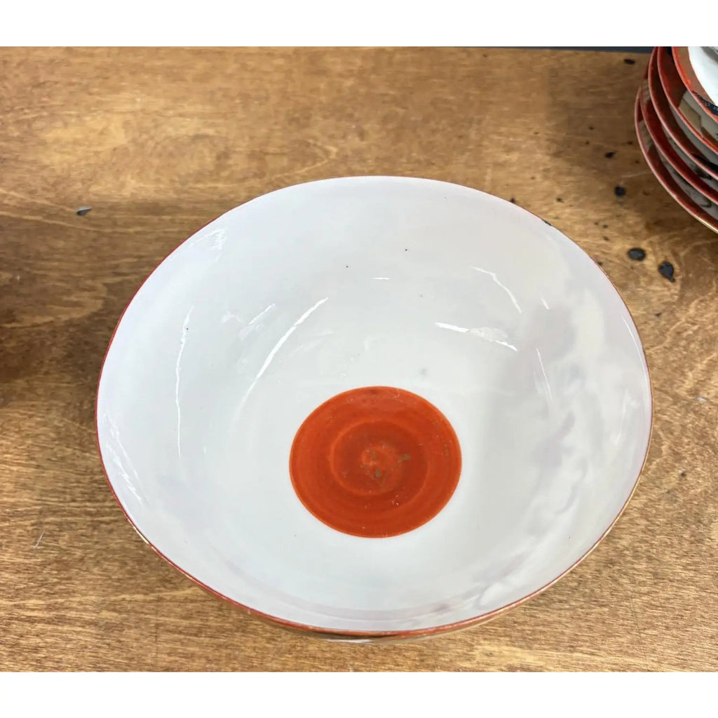Striking Vintage Kutani Porcelain 17-Piece Set