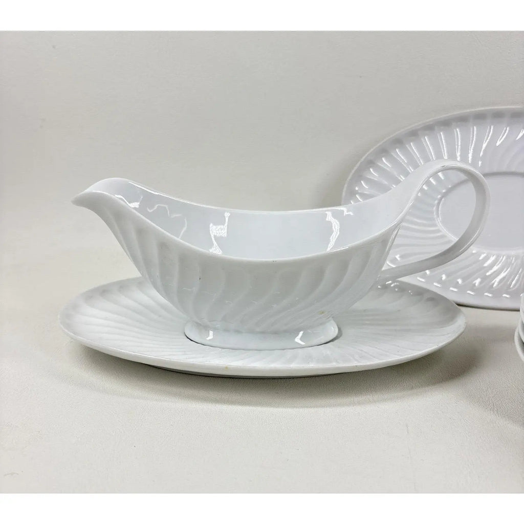 Vintage Vista Alegre Portugal "Sagres" White Swirl Gravy Boat & Saucer Set - 8 Pieces