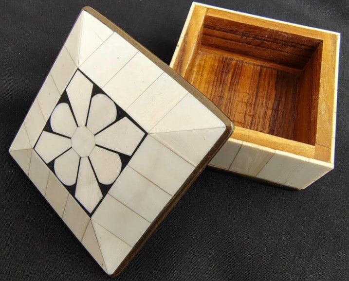 Vintage Handcrafted Bone Inlay and Brass Trim Trinket Box