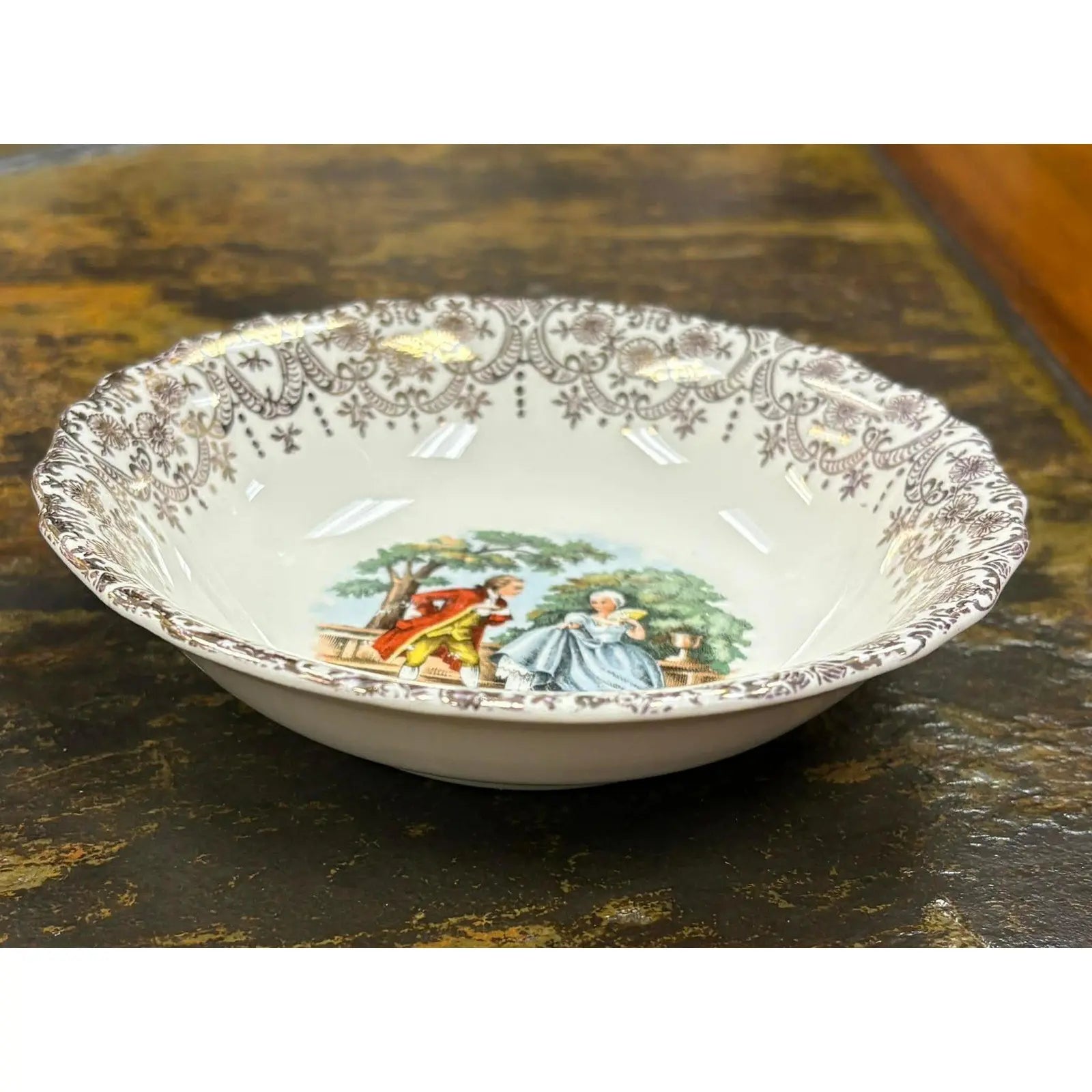 Vintage 26-Piece Chantilly by Sebring Pottery Set - 22K Gold Filigree