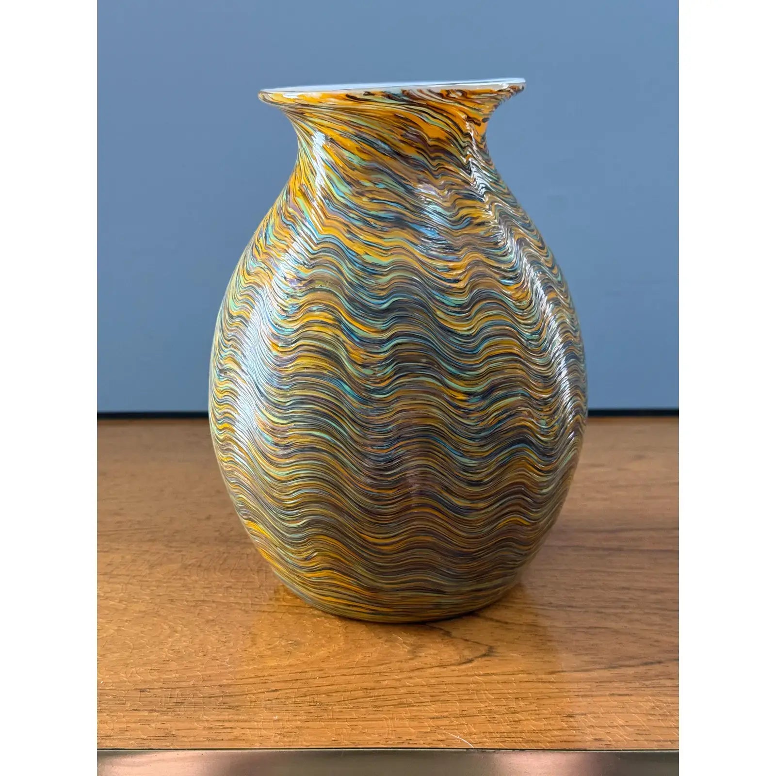 Large Hand-Blown Iridescent Studio Art Glass Vase - Pulled Feather Design