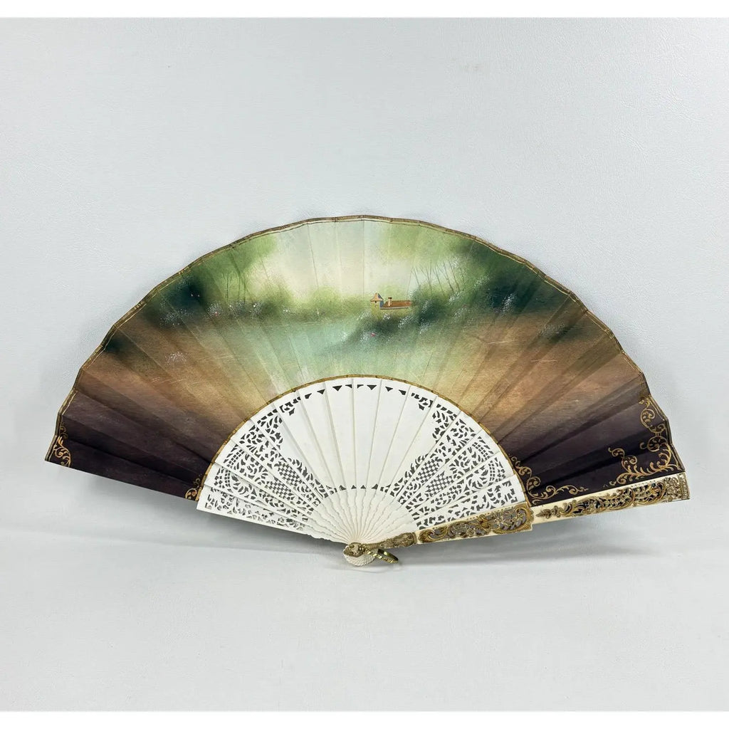 Late 19th Century Signed J Billvas Hand Painted Silk Fan in Original Simon Loscertales Bona Roma Box